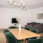 شقة V25appartments بوخارست