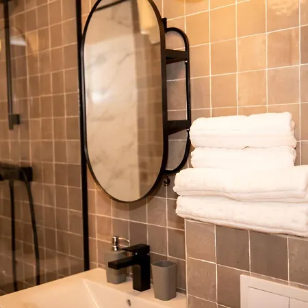 V25appartments * 布加勒斯特