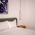 V25appartments *