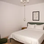 V25appartments Апартаменты *